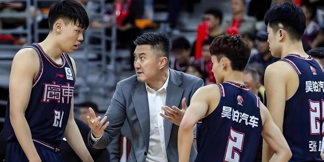 4月28日CBA季后赛半决赛阶段，广东队动态及张昊恢复训练情况
