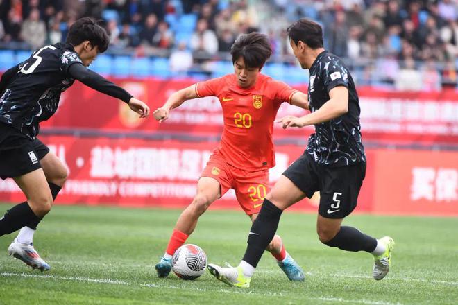 从重庆铜梁龙8号到U22国家队20号，2025年李镇全盼圆梦中超